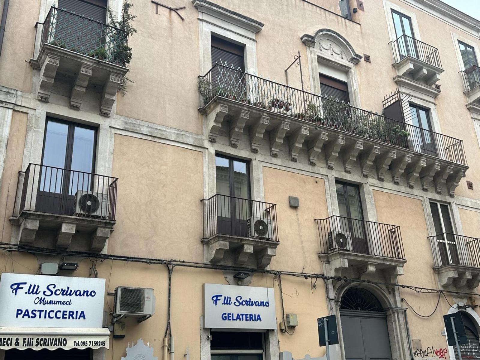 Sikelia-Sicilian Rooms Catania Bagian luar foto
